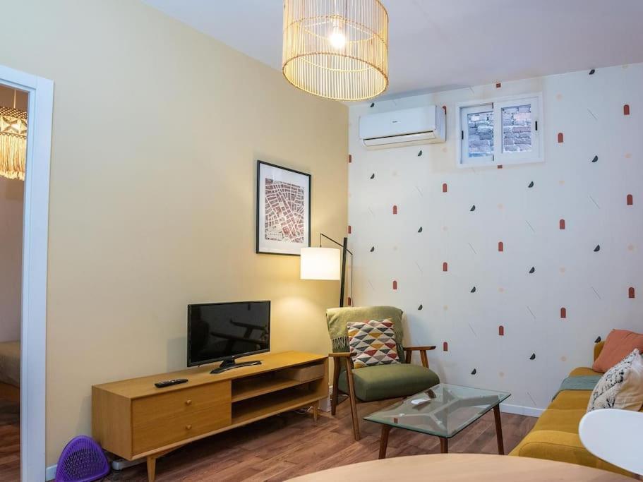 Apartamento A 2 Minutos De Lavapies, Madrid Apartment Exterior photo